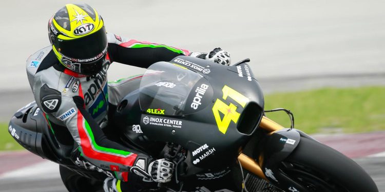 Aprilia empieza 2017 con esperanzas renovadas