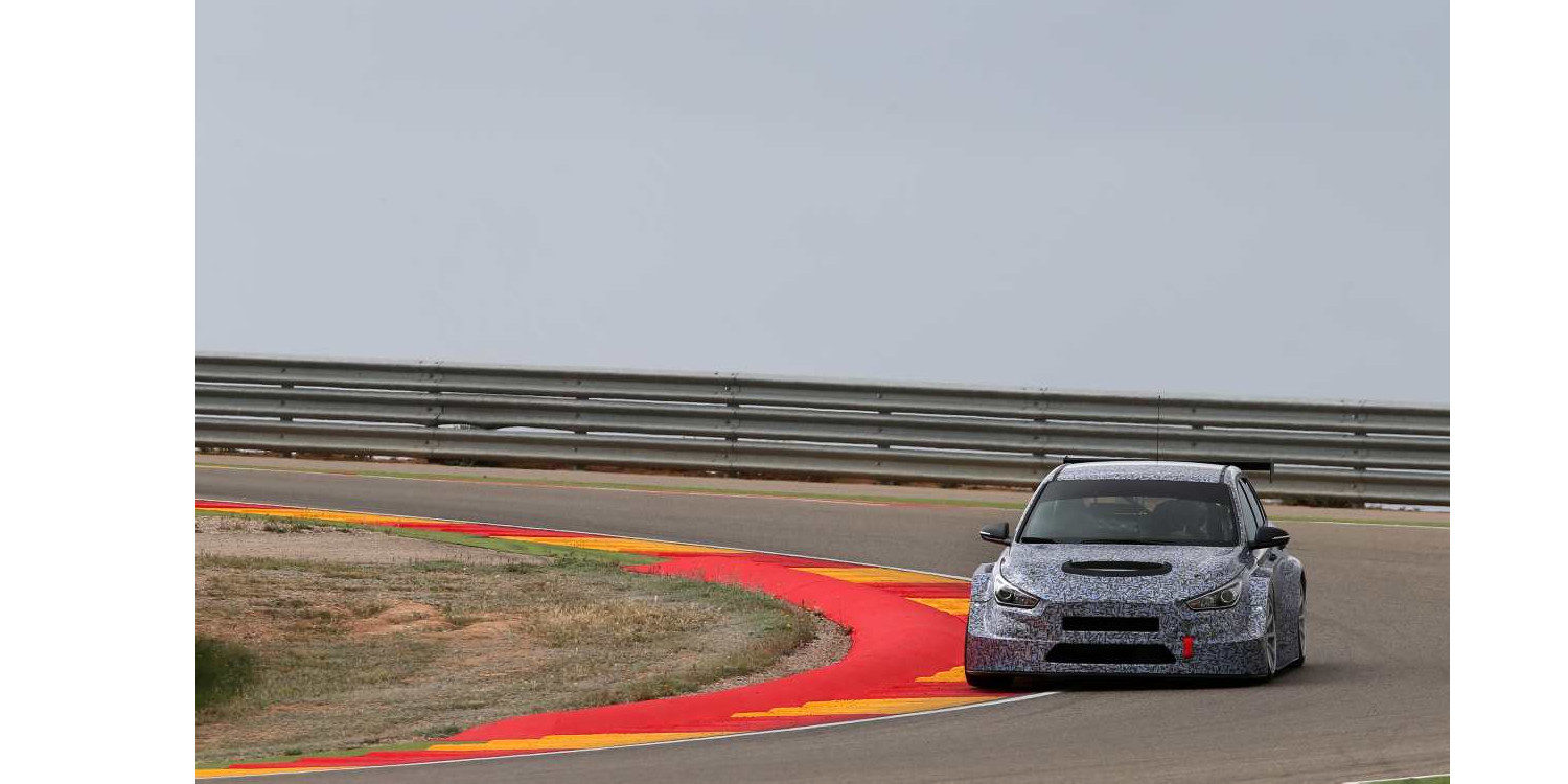 El Hyundai i30, cada vez más cerca de las TCR Series