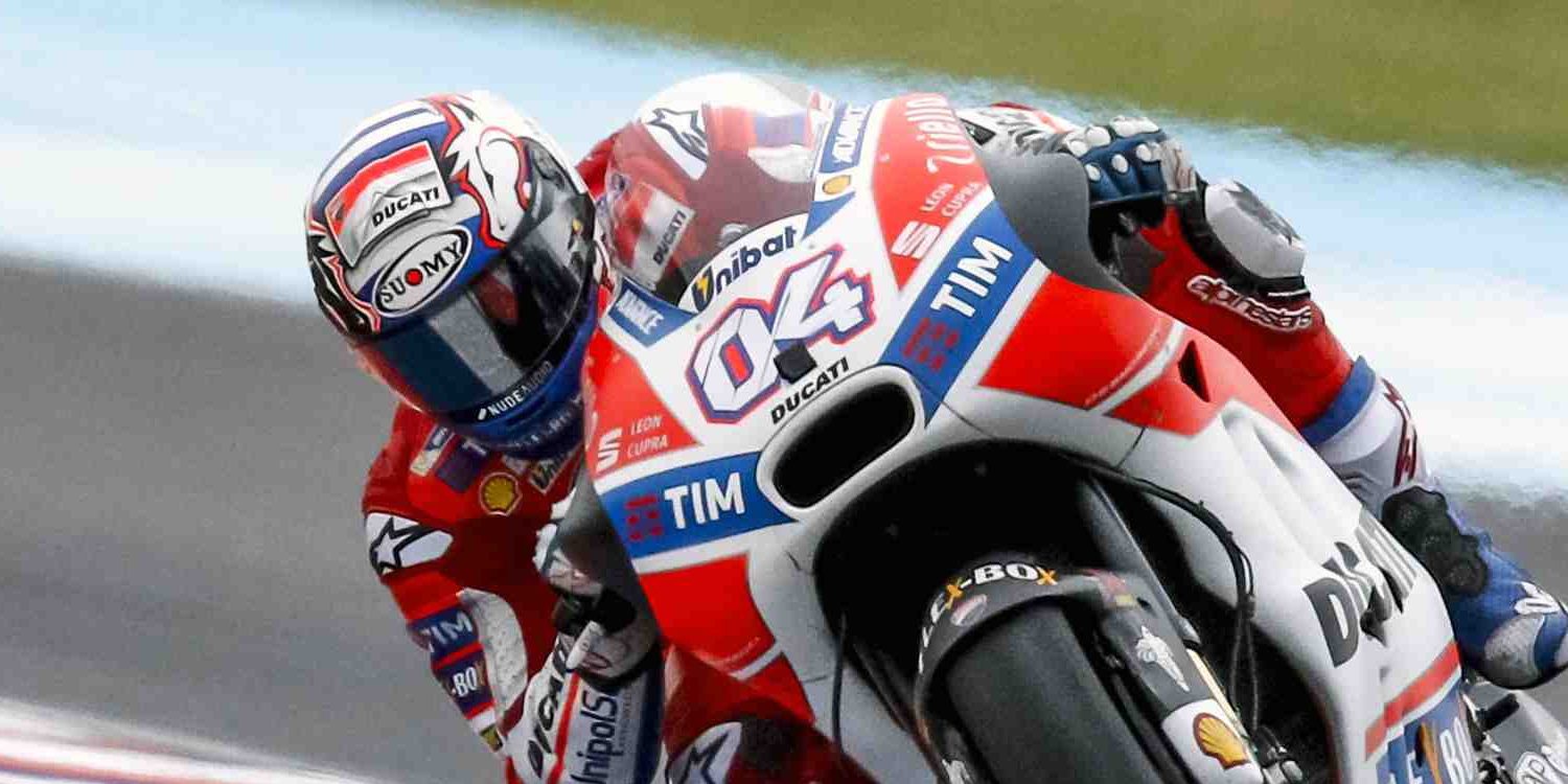 MotoGP: Lluvia y tiempos ajustados