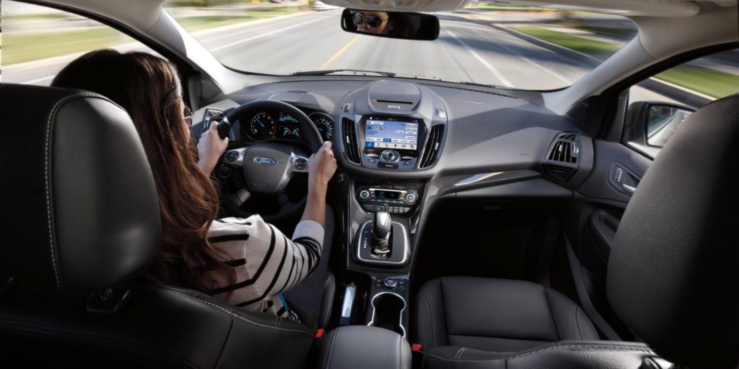 Tecnologías que ayudan a la conducción, pero que también pudieran ser peligrosas