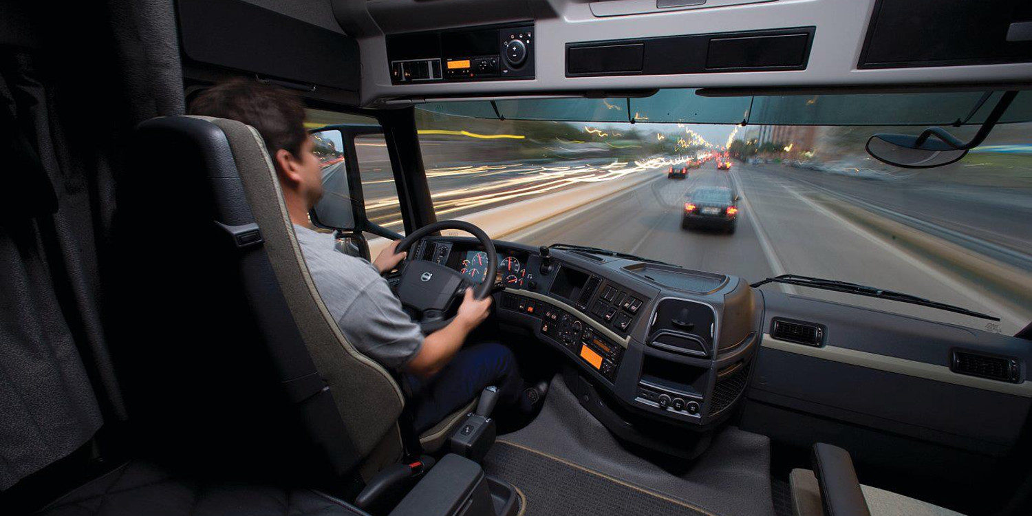 Aprenda a conducir en vías expresas