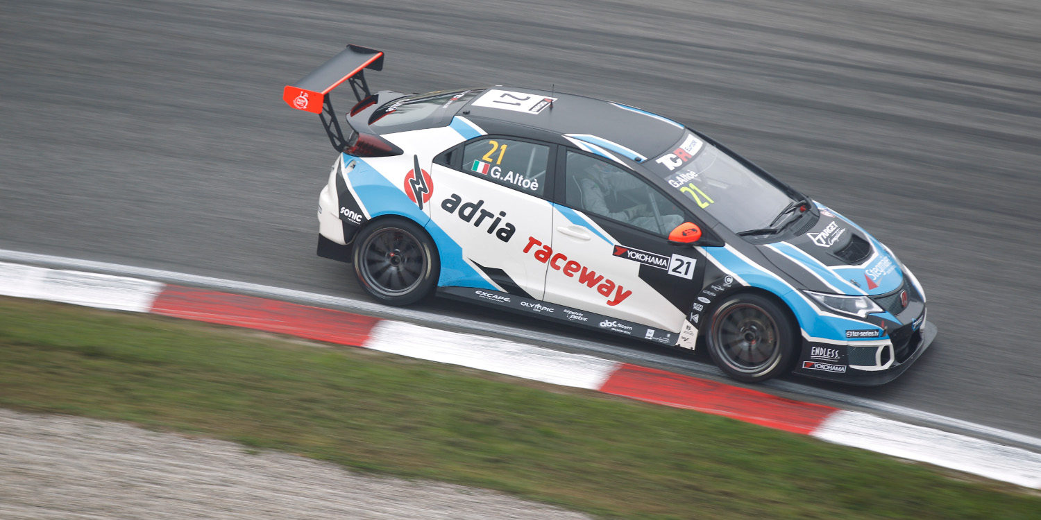 Resultado de la Carrera 2 del Trofeo TCR Europa 2017 en Adria International Raceway, Italia