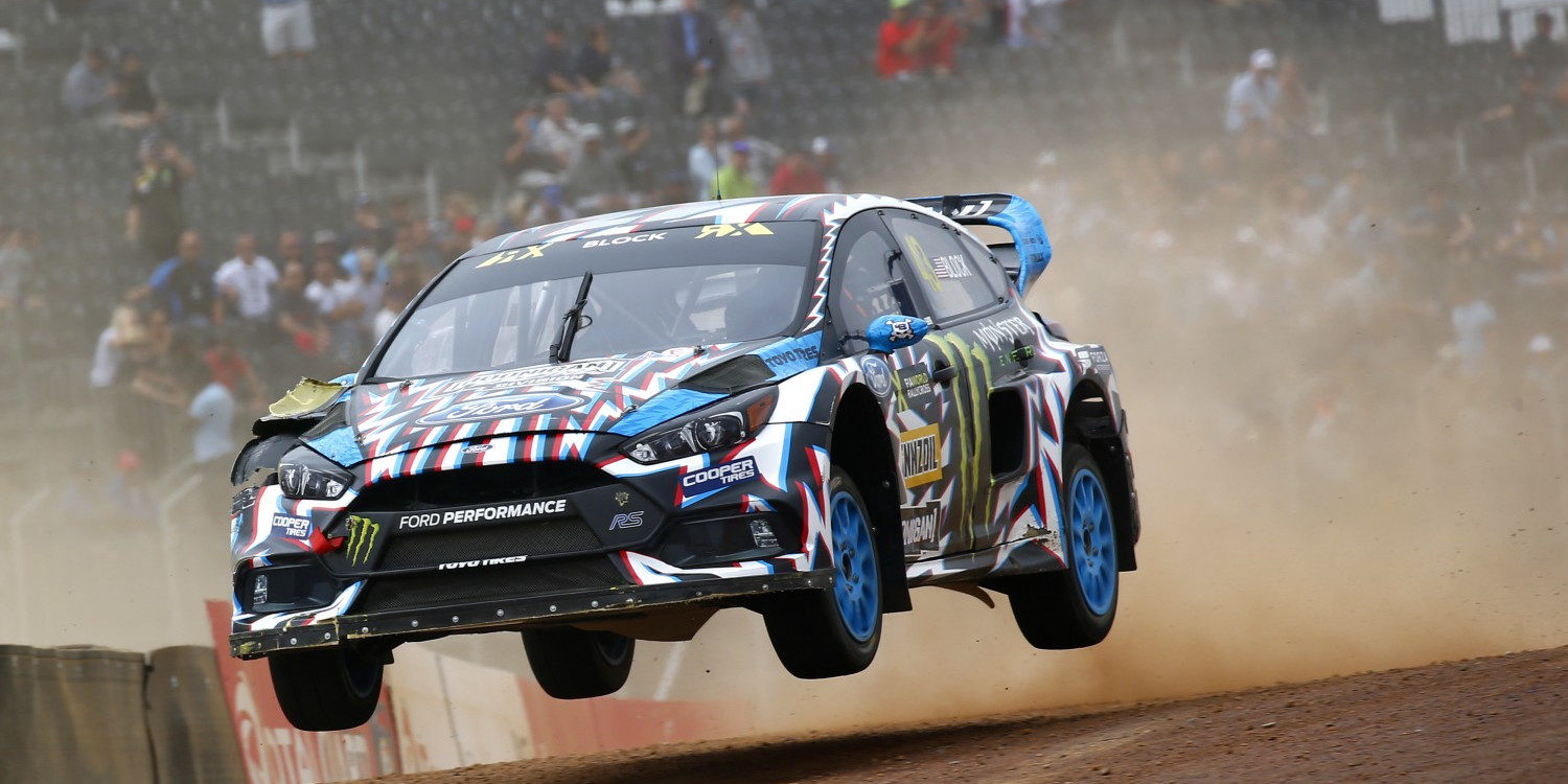 Ken Block sale líder del sábado en Sudáfrica