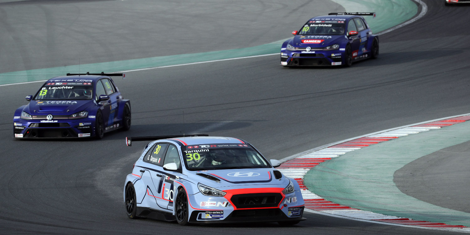 Resultado de la Carrera 1 de las TCR International Series 2017 en Dubái