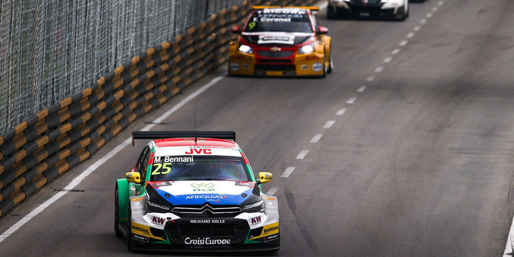 Victoria de Mehdi Bennani en Macao tras un accidente de Norbert Michelisz