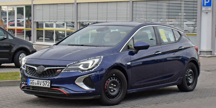 Opel Astra GSi 2018, más deportivo