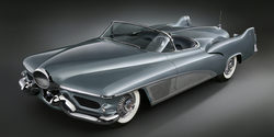 Buick LeSabre 1951, un auto clásico que fomentó visualmente la era espacial