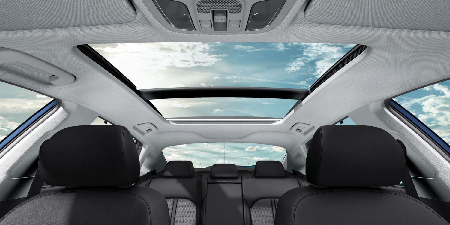 Hyundai presenta el primer Air Bag para techo solar