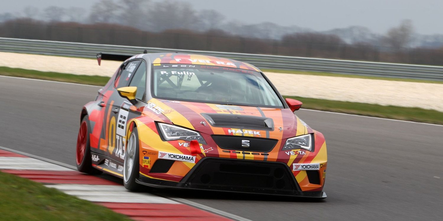 Petr Fulín se aventura en las TCR Series