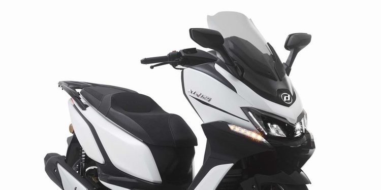 Nuevas Daelim XQ 125cc y 300 cc