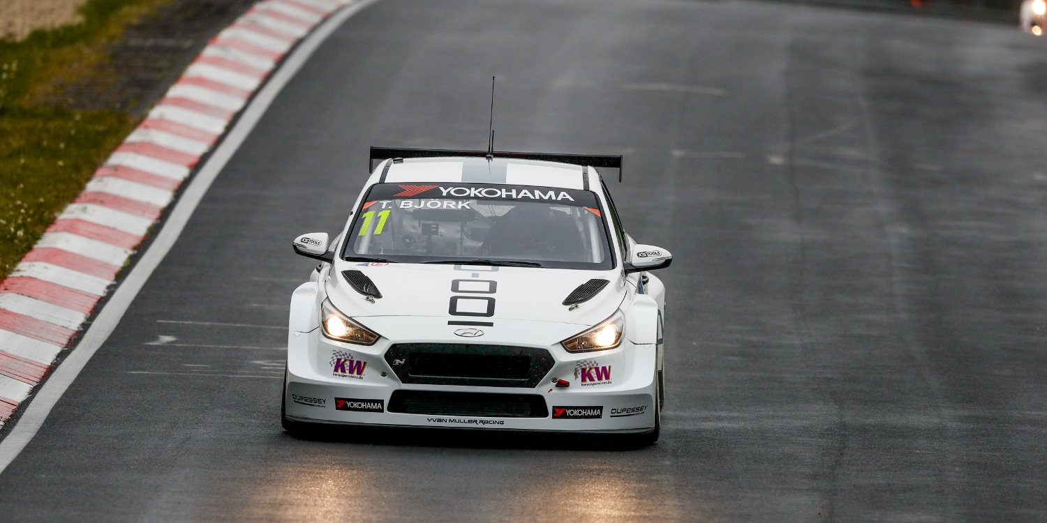 Otra 'pole' para Thed Björk en el Nürburgring Nordschleife