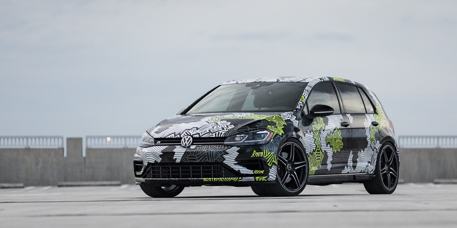ABT Renovó el Volkswagen Golf R mezclando arte y estilo urbano