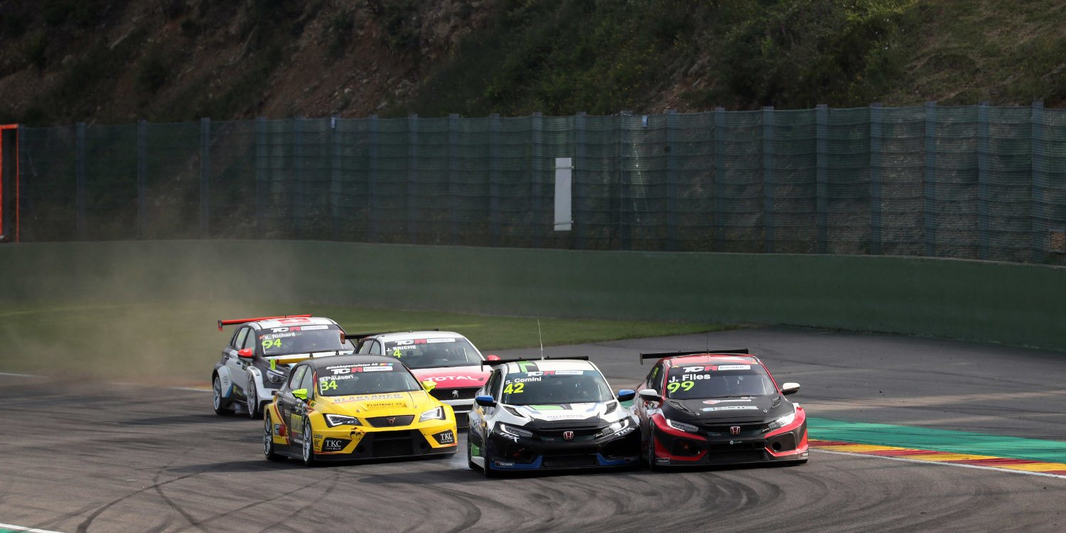 Sancionados Stian Paulsen y Attila Tassi tras la Carrera 1