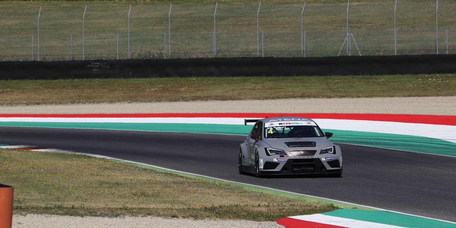 Salvatore Tavano logra la 'pole' en Mugello