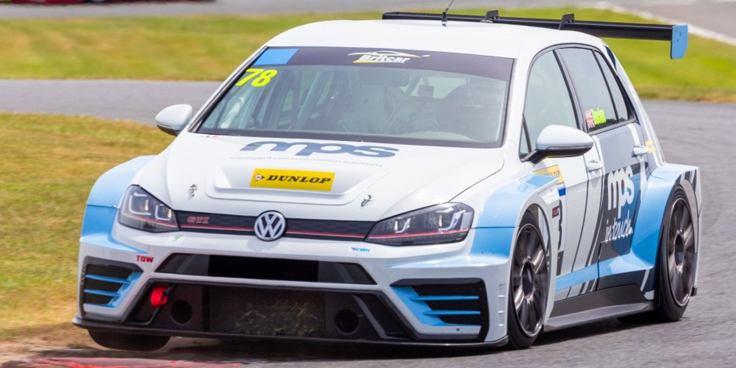 Tim Docker aumenta la plantilla de Maximum Motorsport