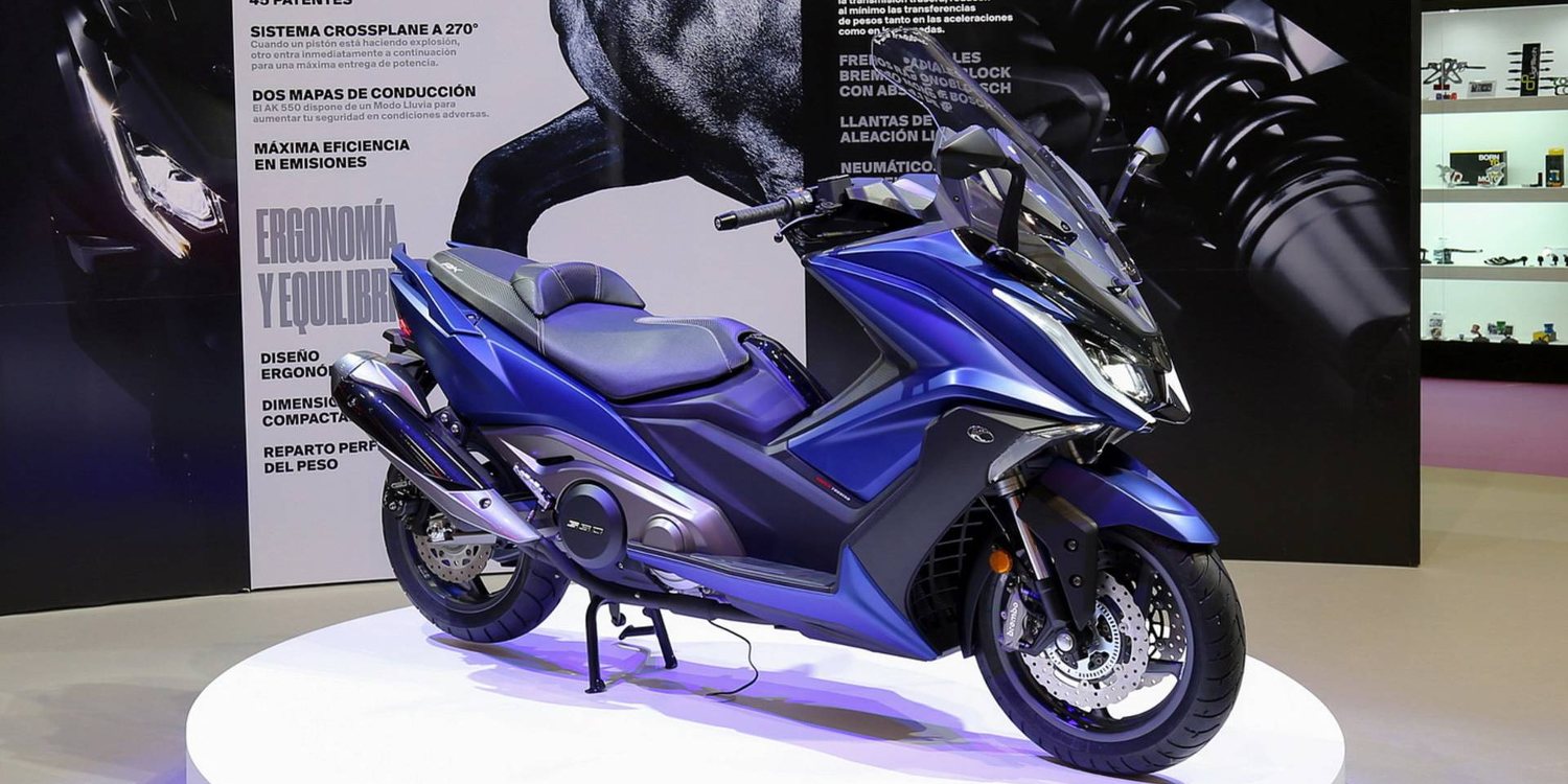 Nueva Kymco AK 550