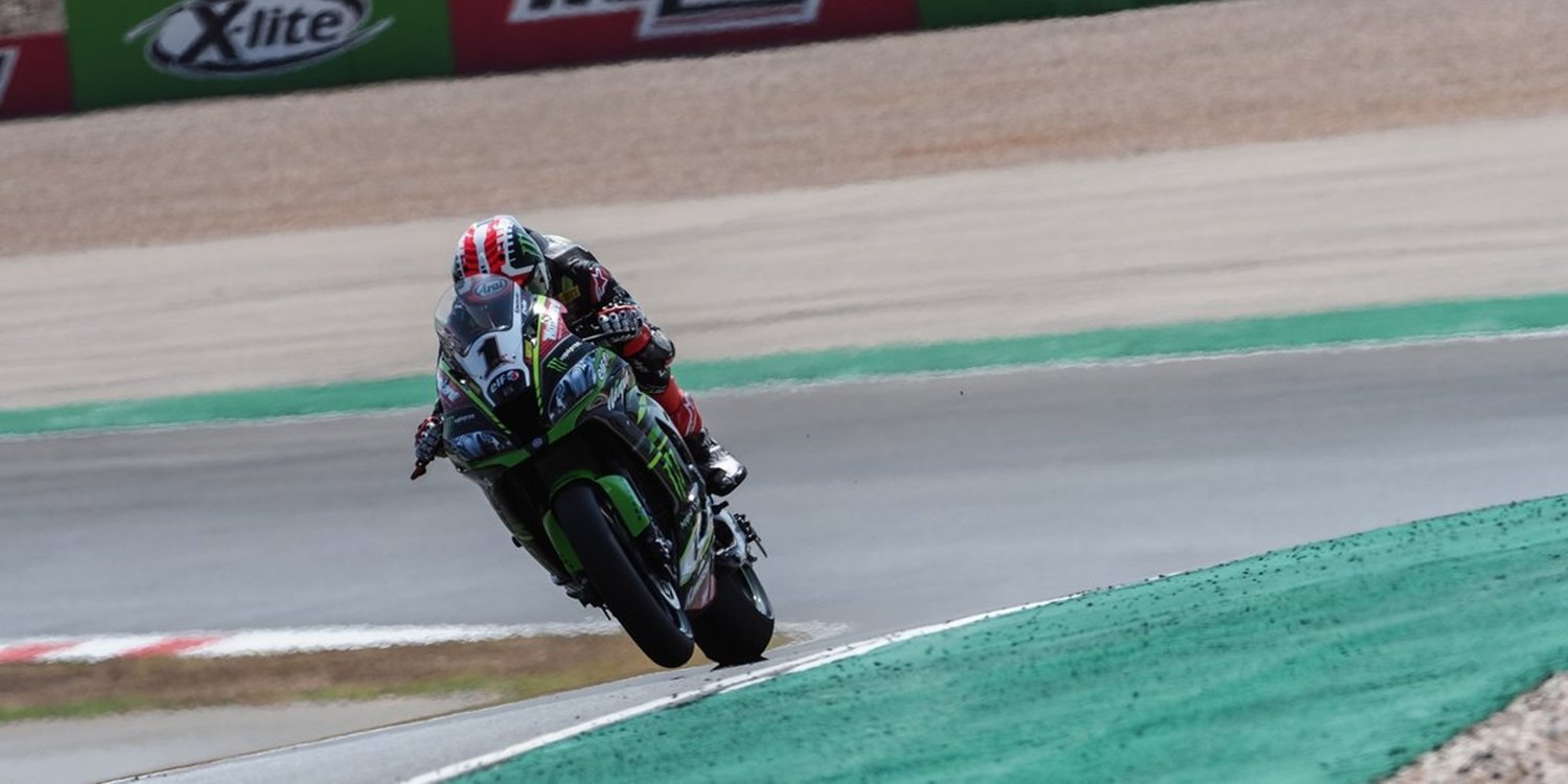 Jonathan Rea vence y no tiene rival en Portimao