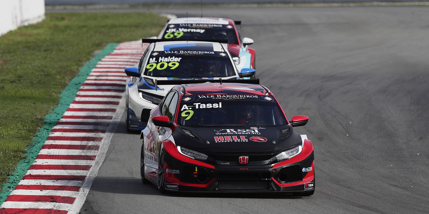Attila Tassi aprovecha su 'pole' en un final de locura