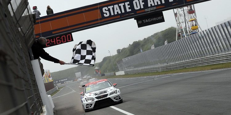 Mikel Azcona, campeón de las TCR Europa 2018