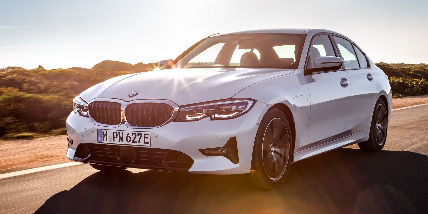 BMW presentó el nuevo 330e