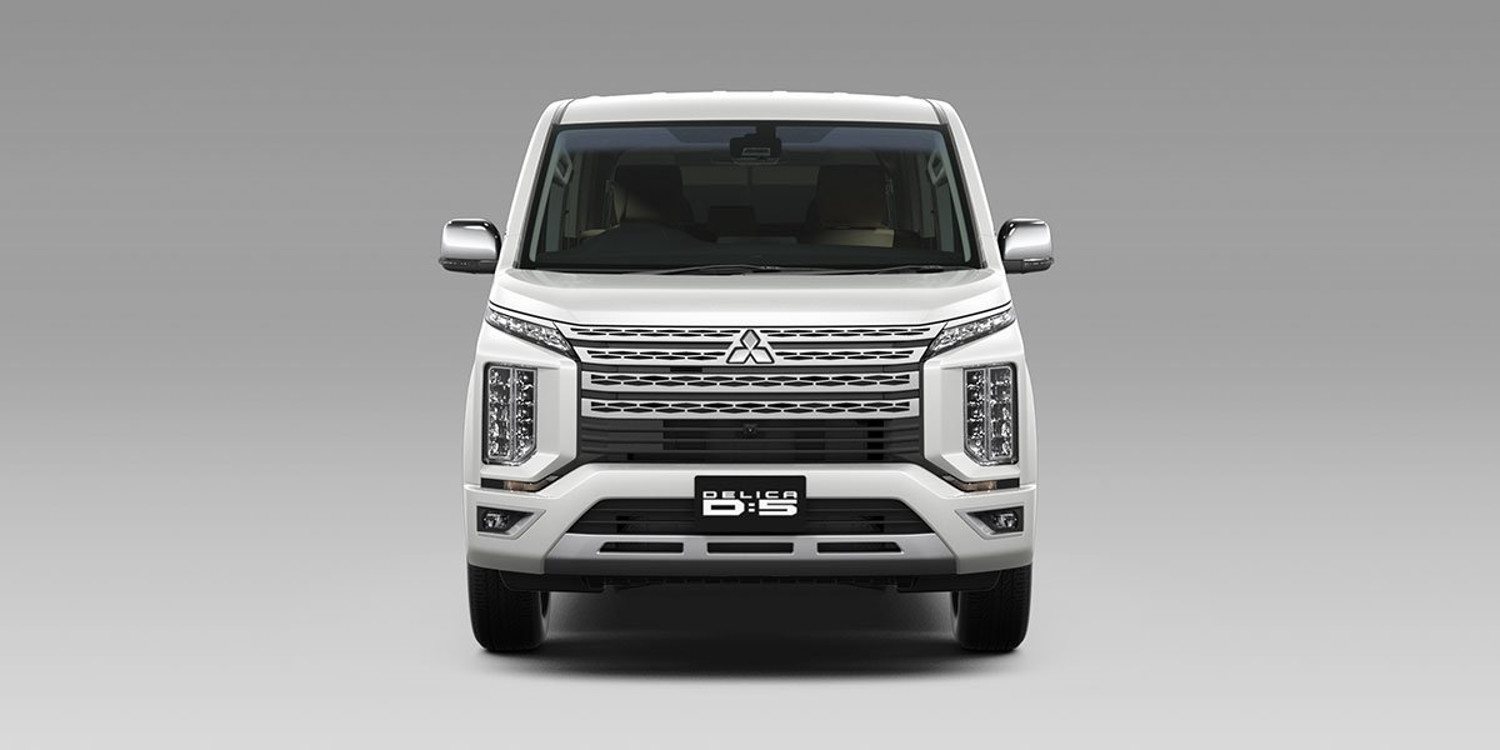 Mitsubishi presentó el D: 5 Delica