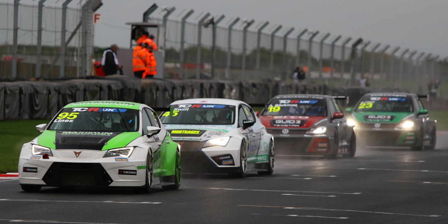 Debut con aprobado raspado para las TCR Reino Unido