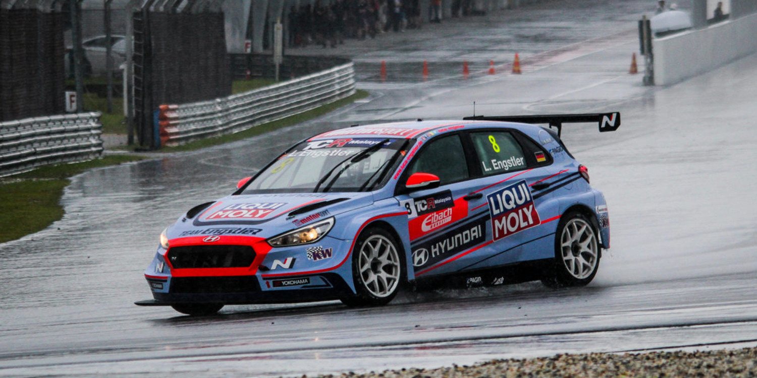 Sepang + lluvia: pole para Luca Engstler