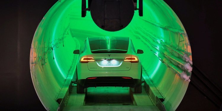 Elon Musk y su túnel anti atascos