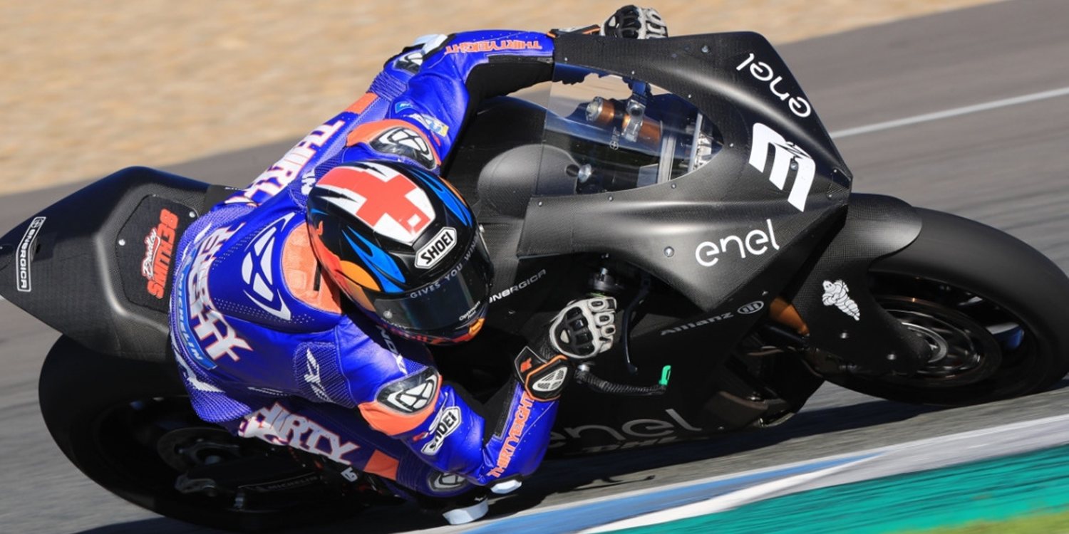 MotoE celebra su primera cumbre en Barcelona