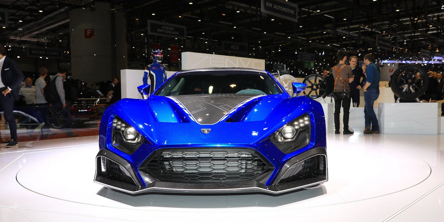 Presentado el Zenvo TSR-S