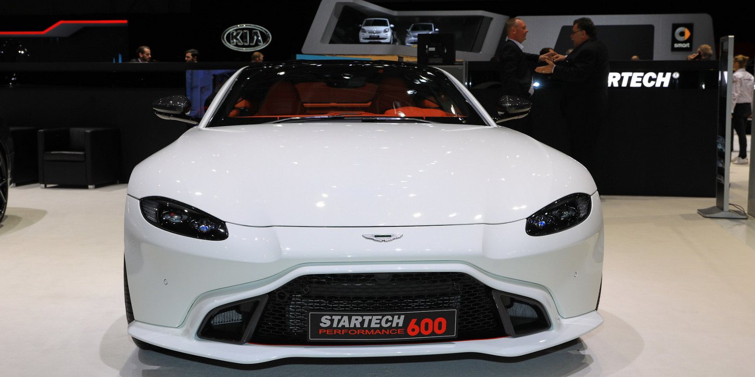 Aston Martin se lució con el Vantage renovado