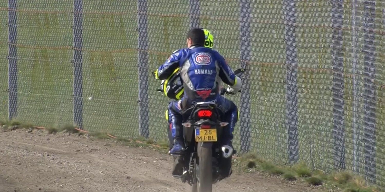 Sandro Cortese: sólo reposo tras su fuerte caída en Assen