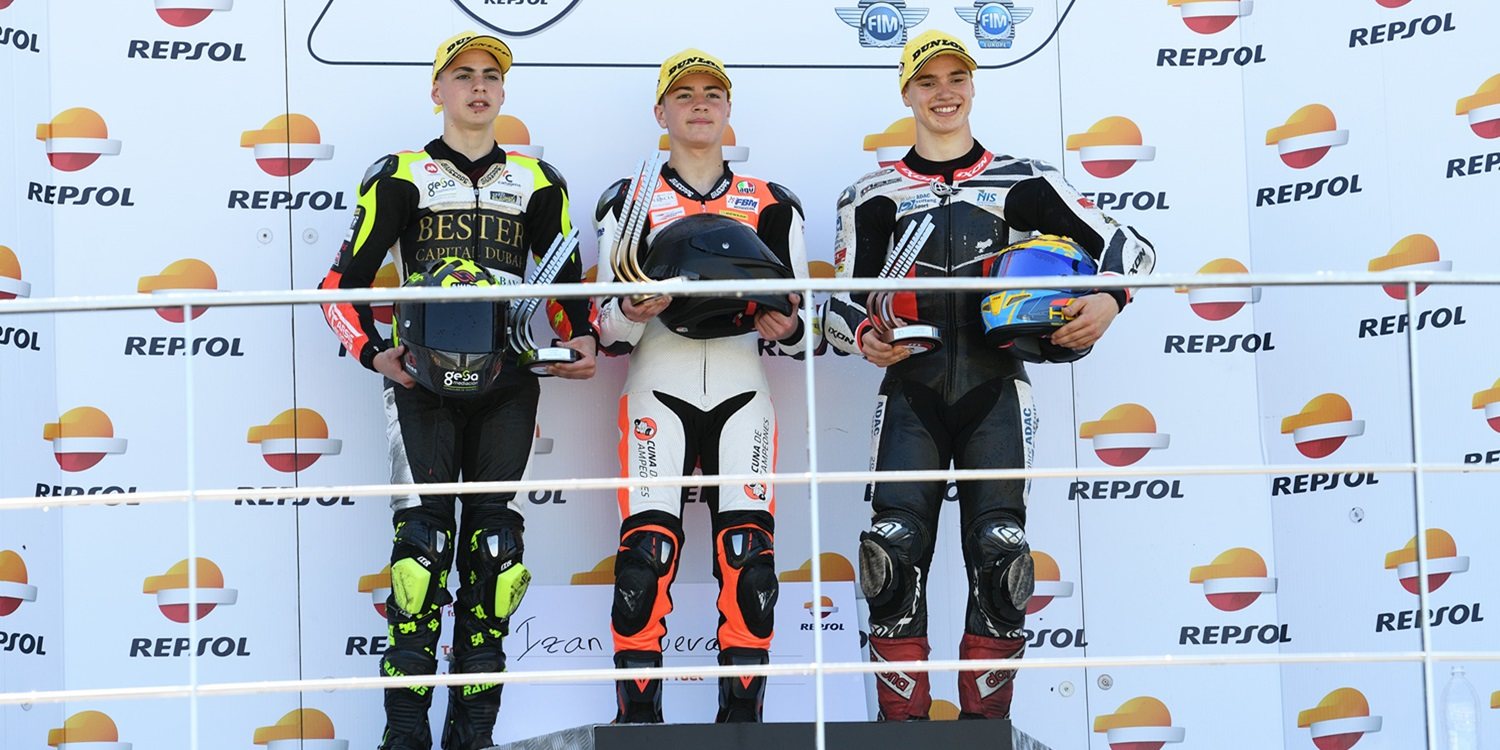 Izan Guevara y Edgar Pons dominan en Valencia