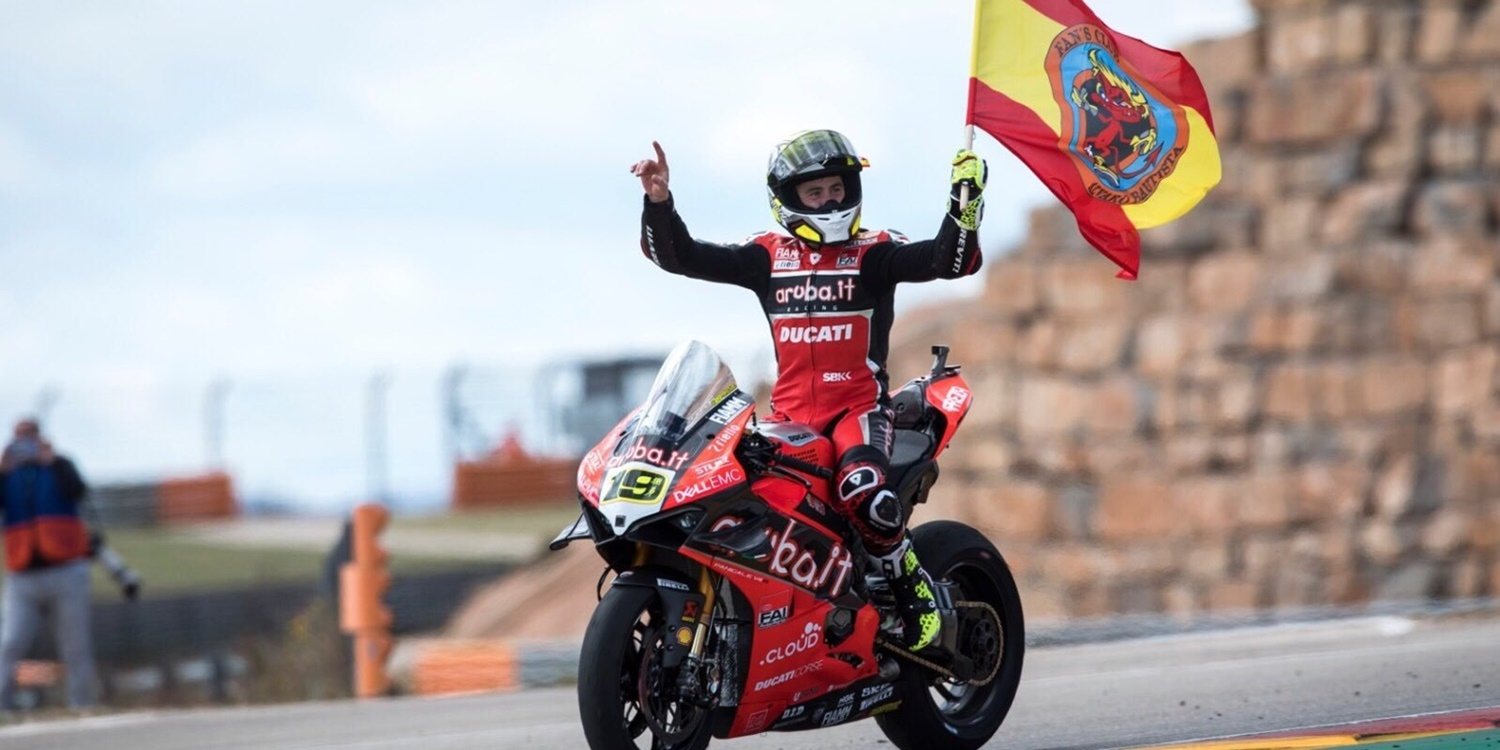 Álvaro Bautista: "Con esta Ducati puedo vencer a cualquiera"