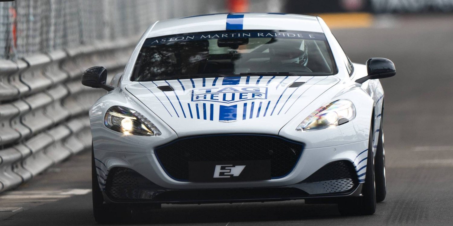 Aston Martin presentó el Rapide E en Mónaco