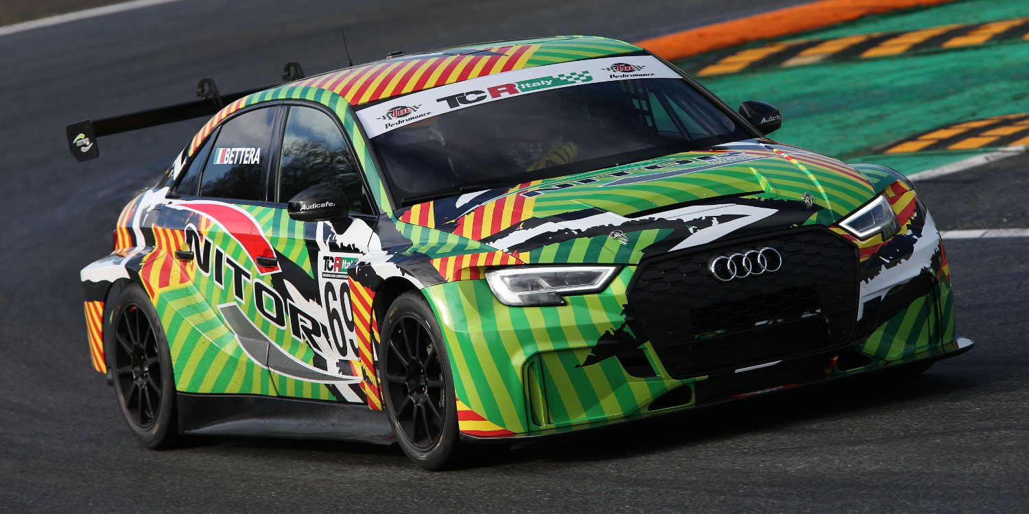 'Pole' para Audi y Enrico Bettera en Misano