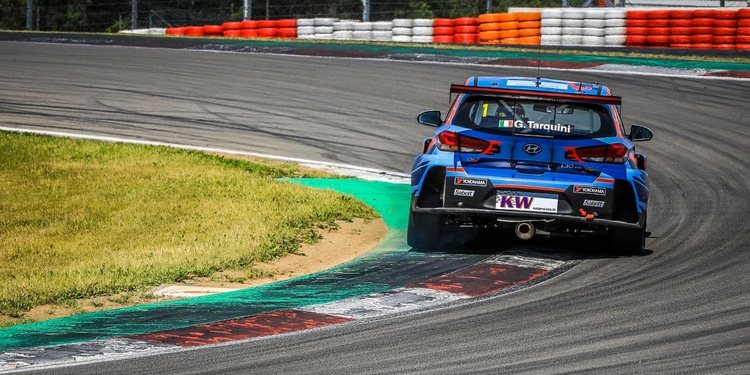Gabriele Tarquini: "Las Carreras en Nordschleife son muy duras"