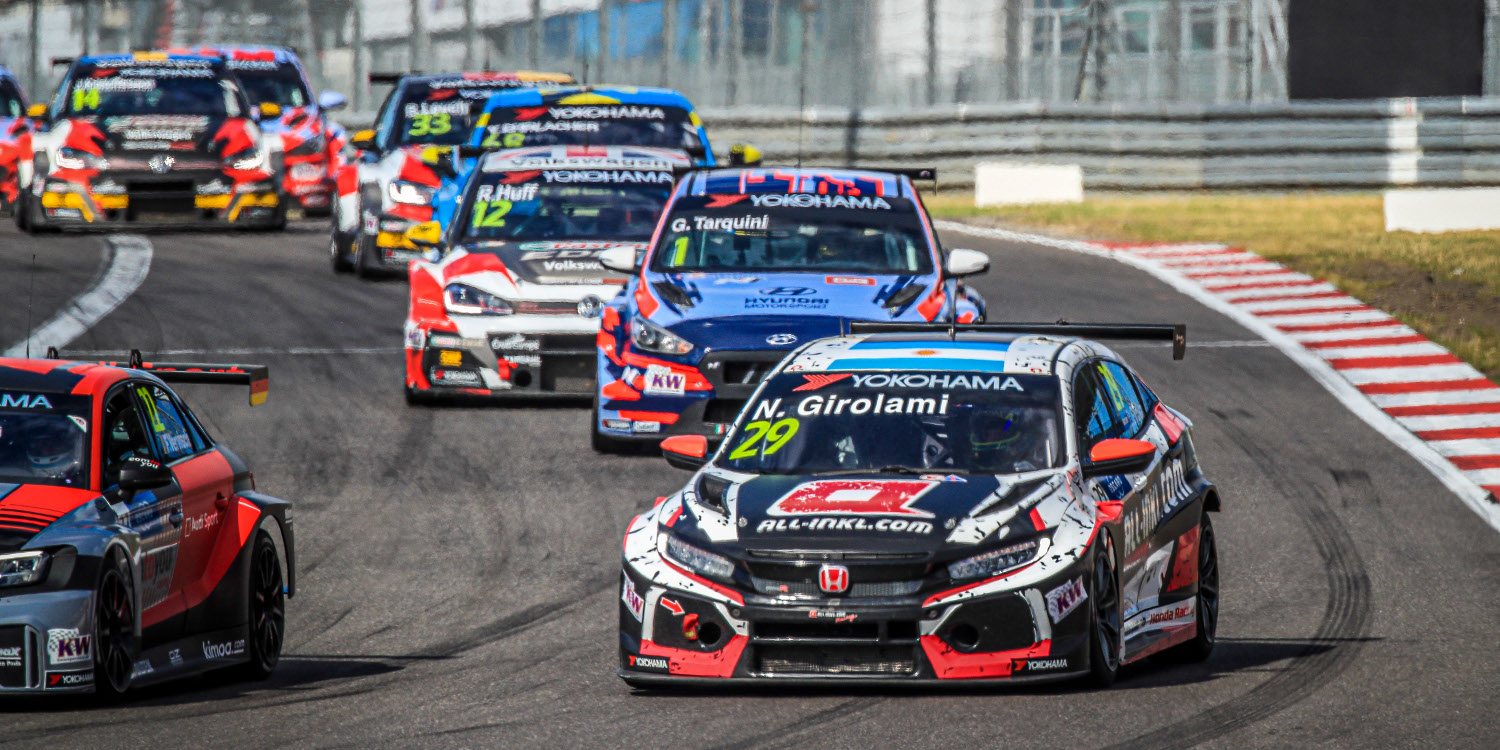 Néstor Girolami: "La batalla por el título sigue viva"