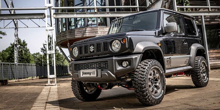Suzuki Jimny se luce con la presentación del edición especial Gan