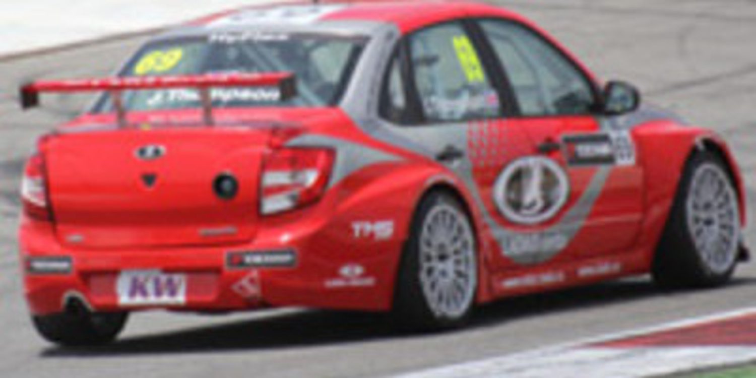 Lada completa seis días de tests en Magny Cours