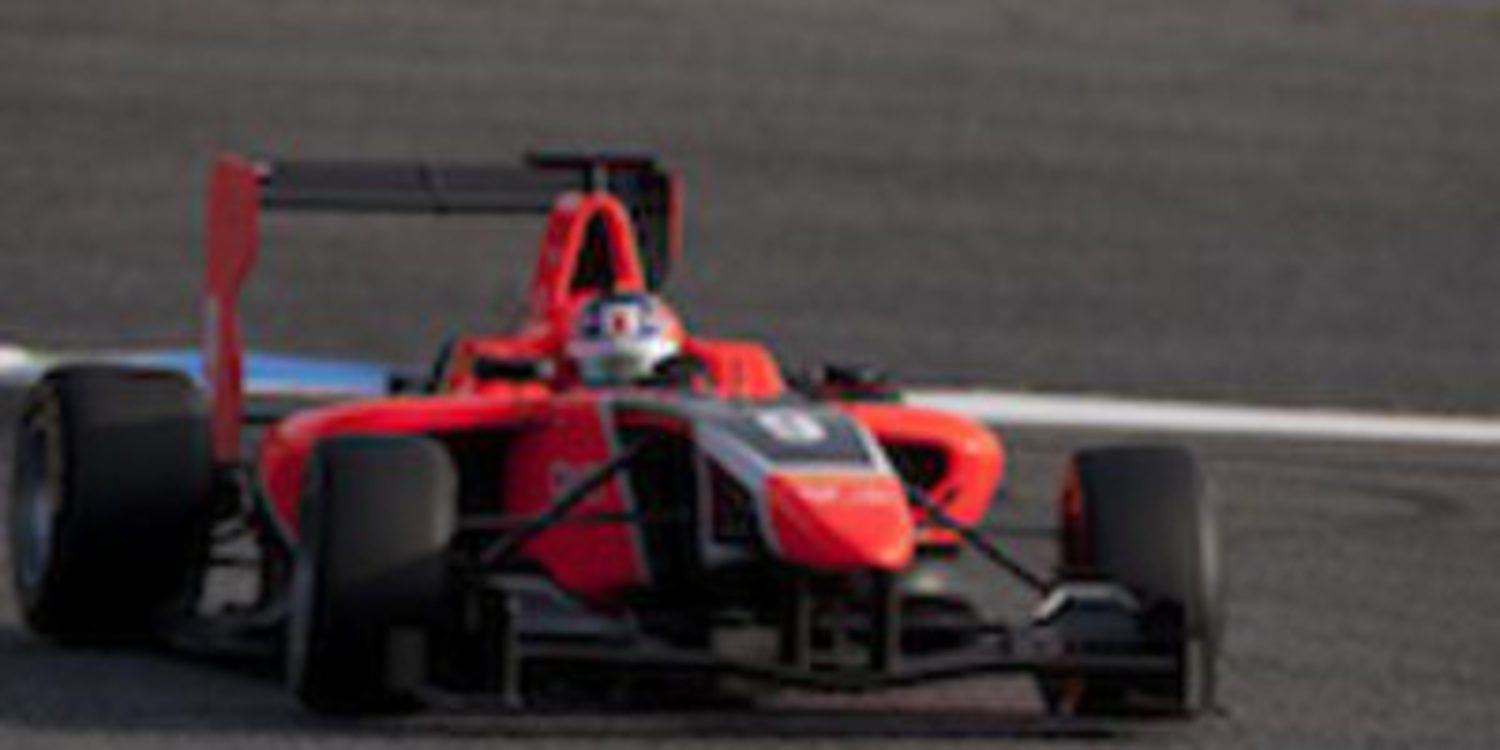 Tio Ellinas regresa de las vacaciones marcando el mejor tiempo en los libres de GP3 en Spa