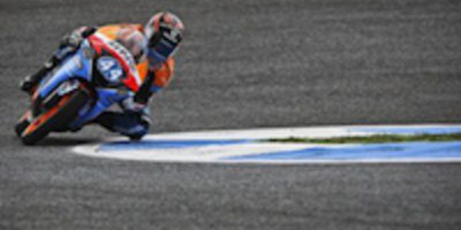 Miguel Oliveira hace pleno en los libres del viernes en Moto3 liderando los FP2