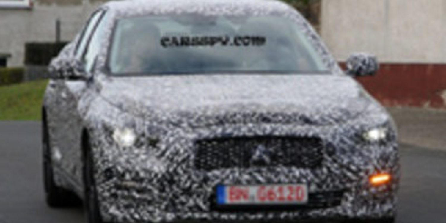 Infiniti G de paseo por Nürburgring