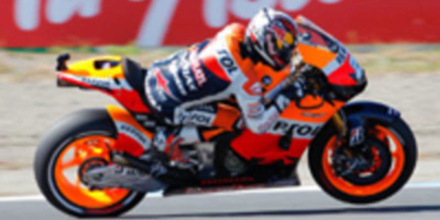 Dani Pedrosa domina los FP1 de Sepang y Stoner está arriba