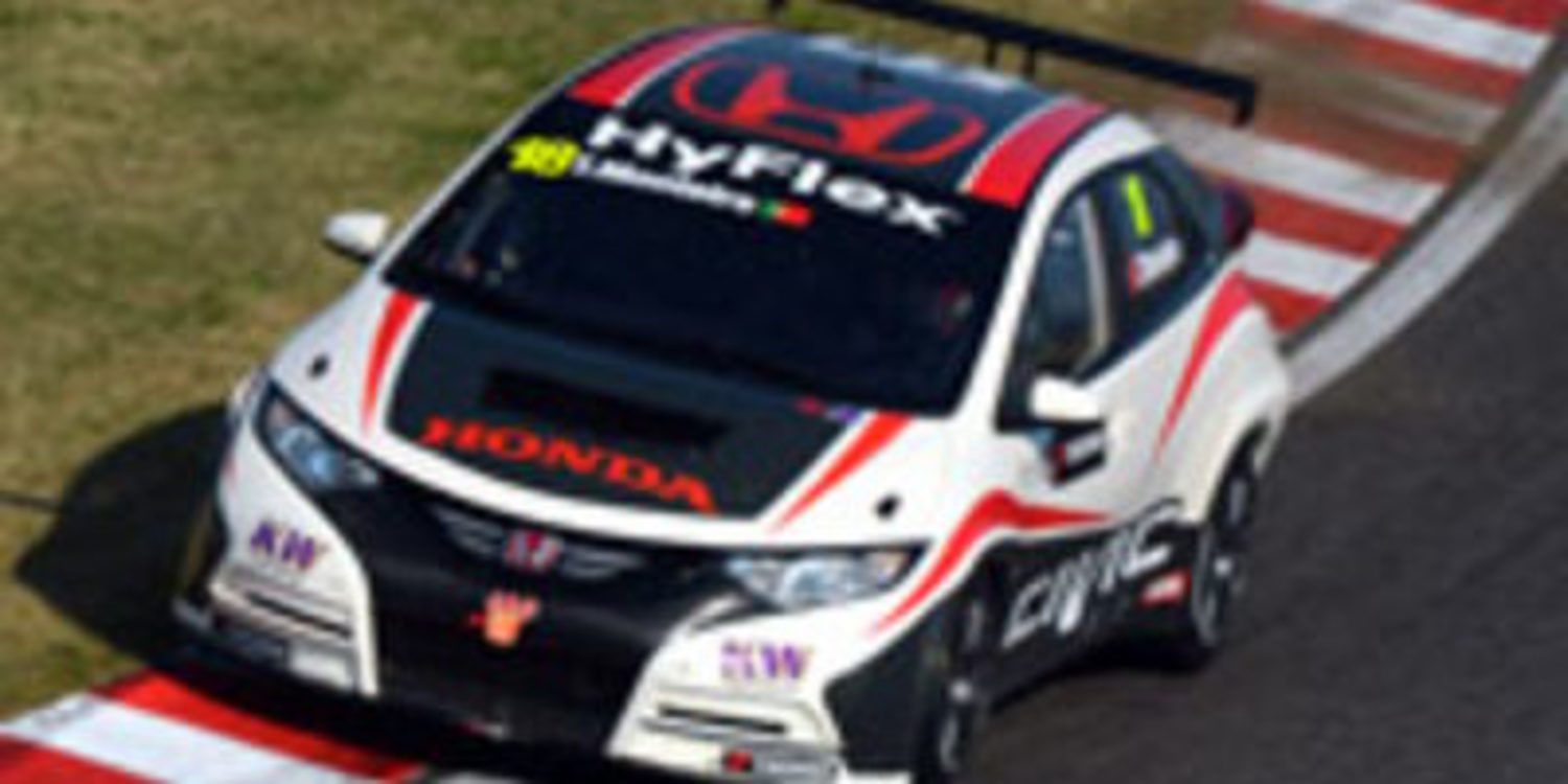 Monteiro contento de conseguir los primeros puntos para Honda