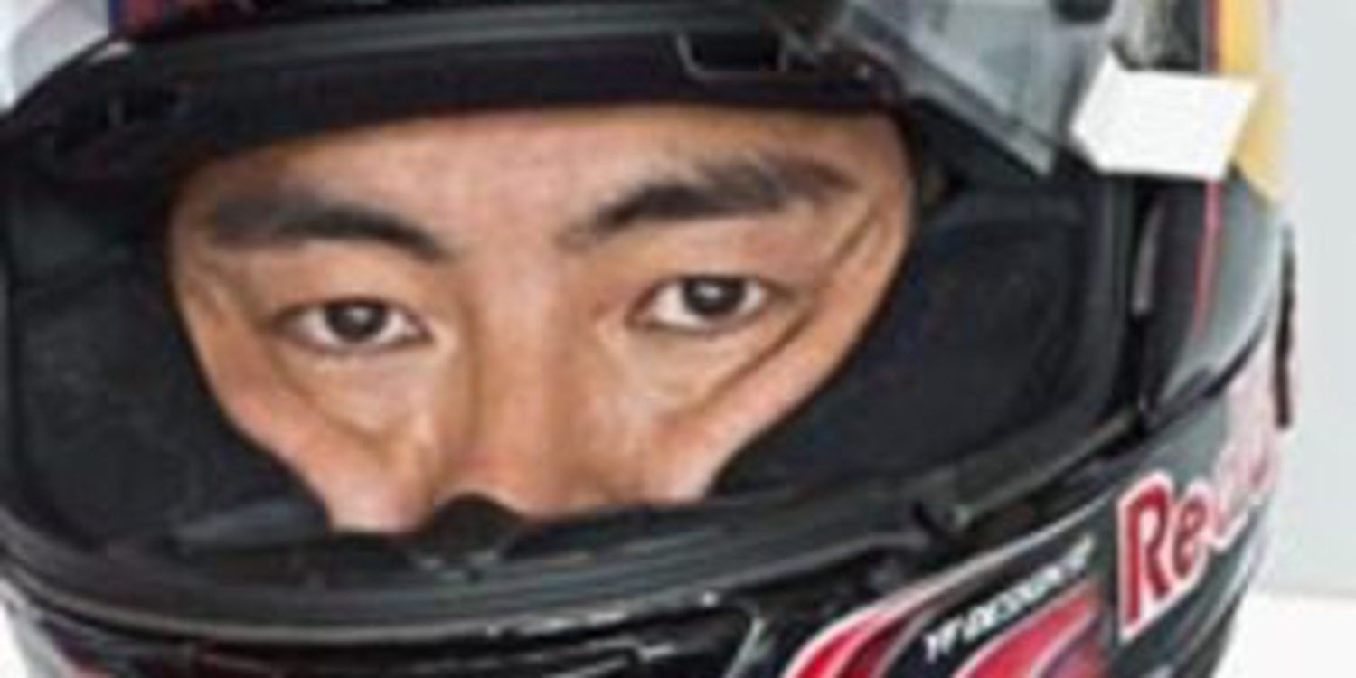 Hiroshi Aoyama con Avintia Blusens en Valencia y 2013