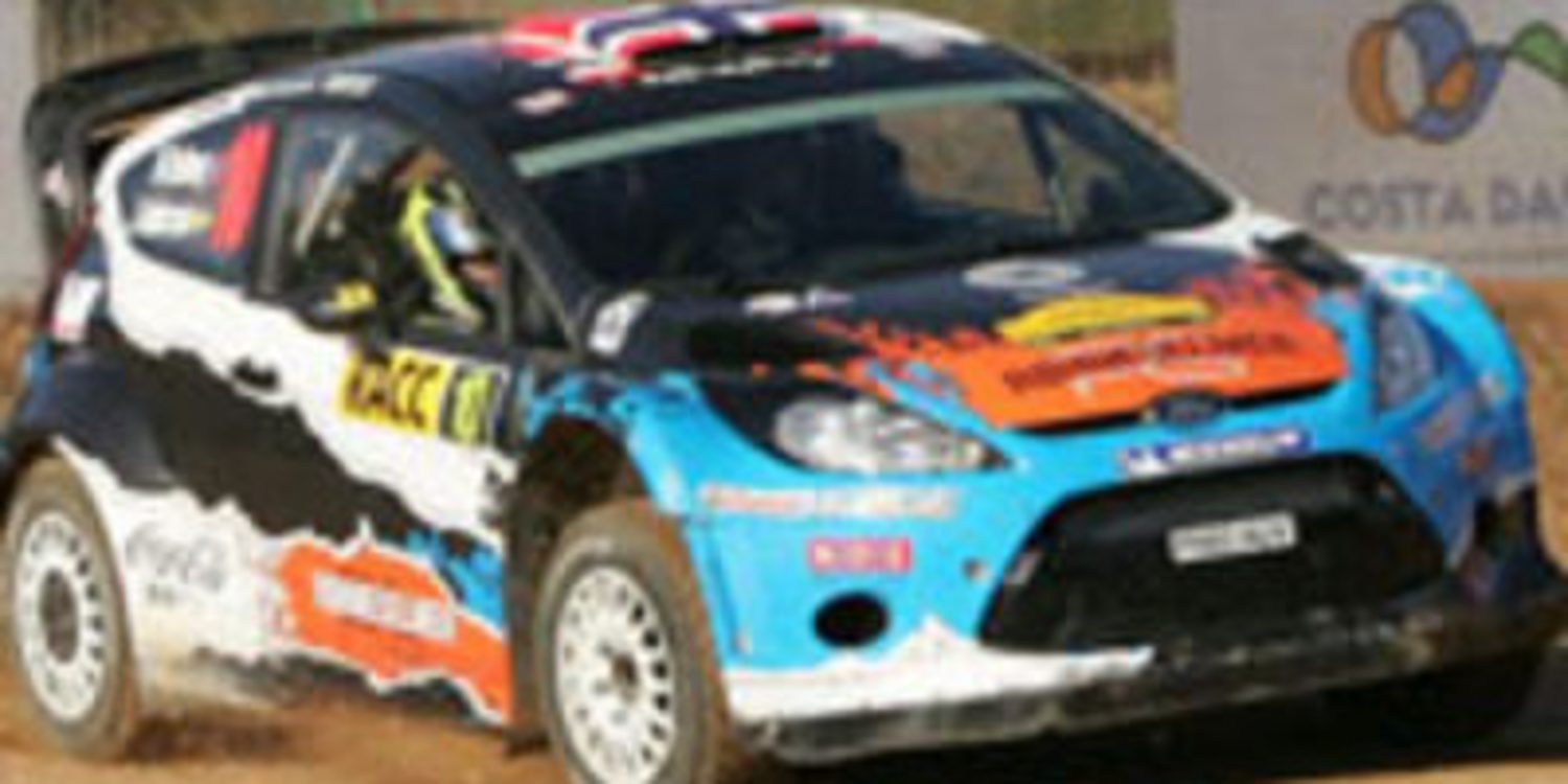 Mads Ostberg lidera entre el barro de la etapa 1 del Rally de Catalunya
