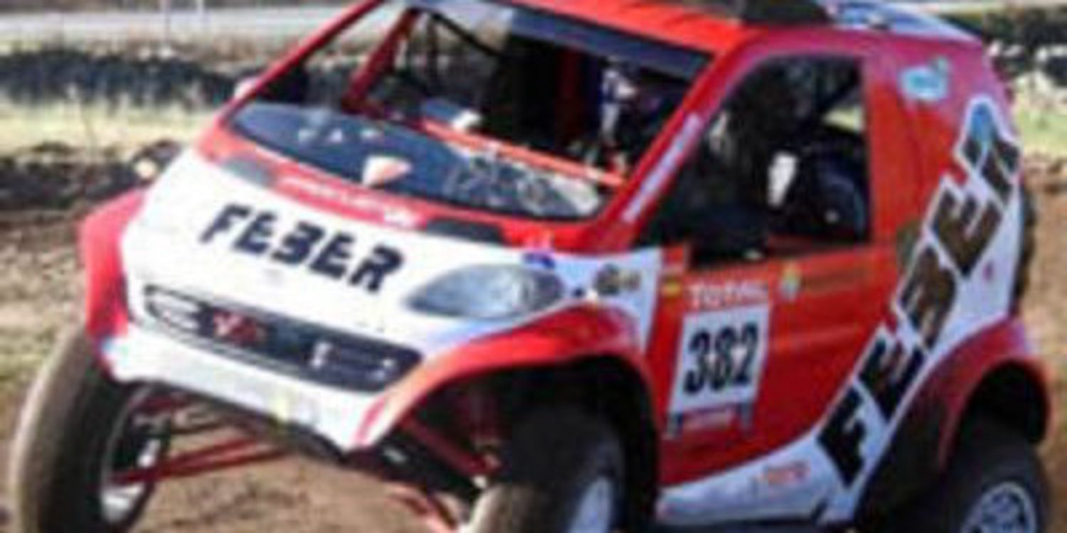 J.L Álvarez no surcará las dunas del Dakar con su Smart