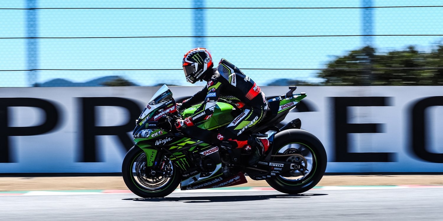 Jonathan Rea se mantiene al frente en el FP1