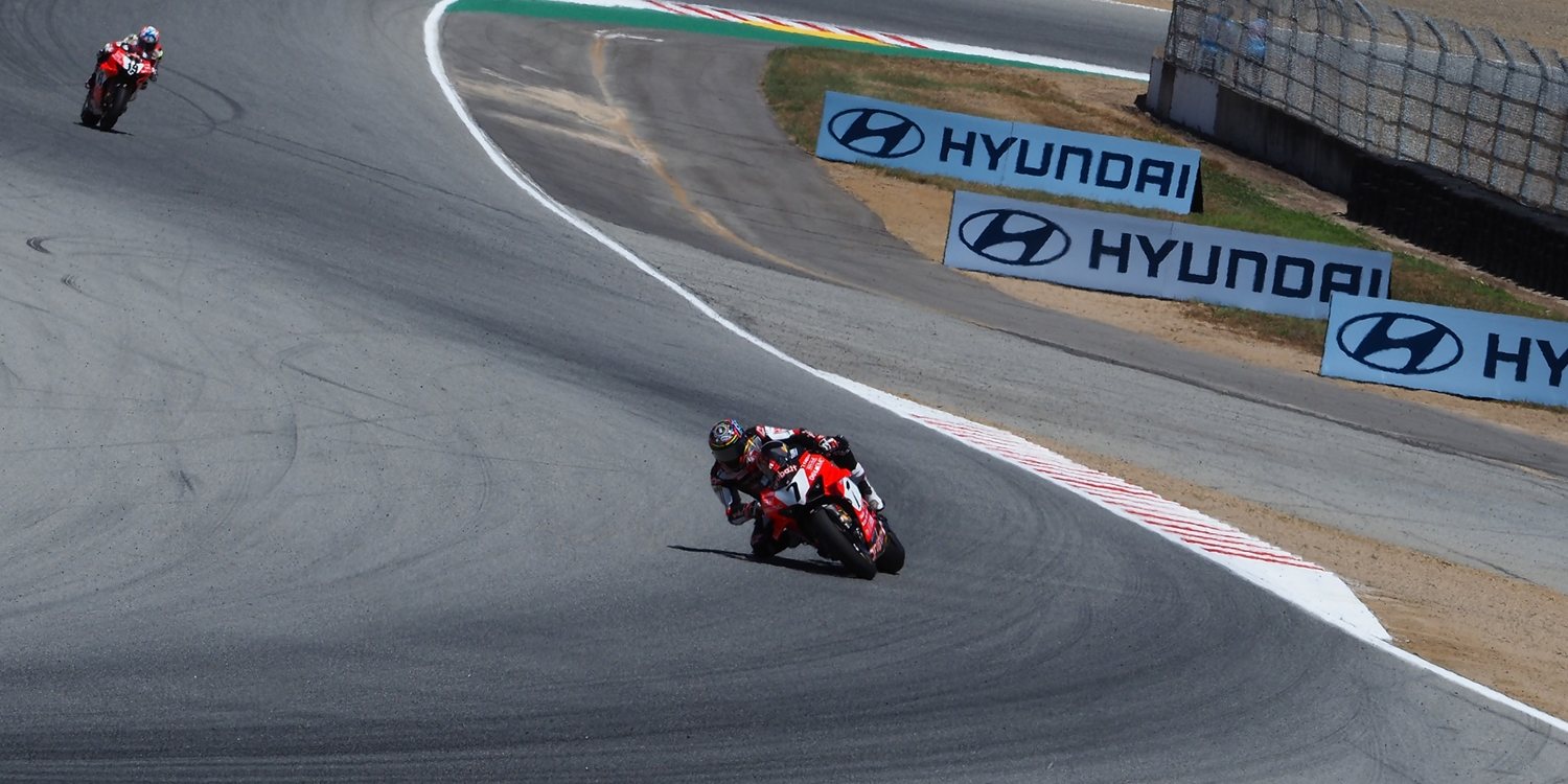 Chaz Davies: "Las últimas vueltas fueron complicadas, la moto se movía mucho"